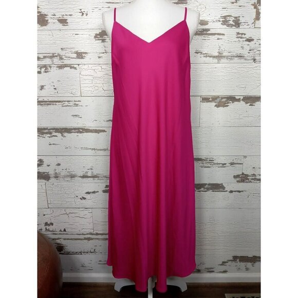 BCBGMAXAZRIA Slip Dress Very Berry (Pink) Size L NWT - Picture 1 of 6